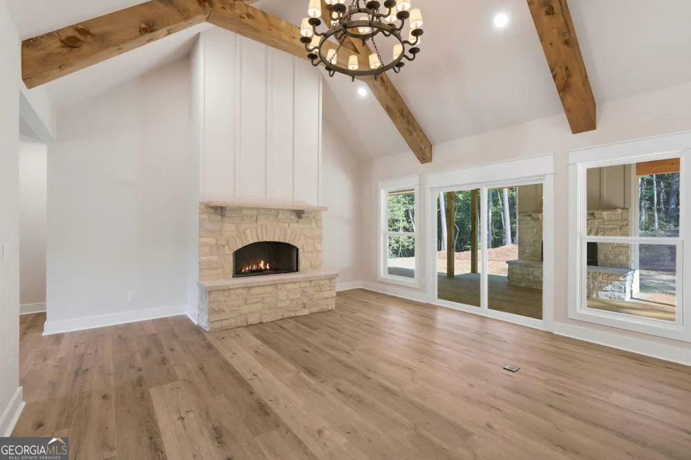 300 Rainmore DR Dahlonega, GA 30533