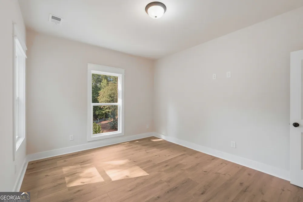 300 Rainmore DR Dahlonega, GA 30533