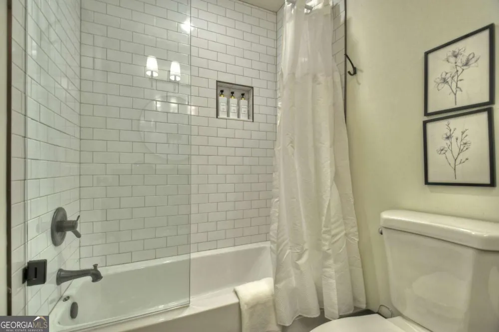 143 Heritage PT Morganton, GA 30560