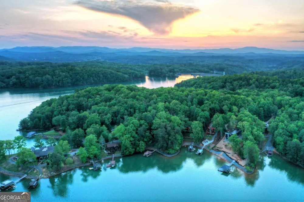 143 Heritage PT Morganton, GA 30560