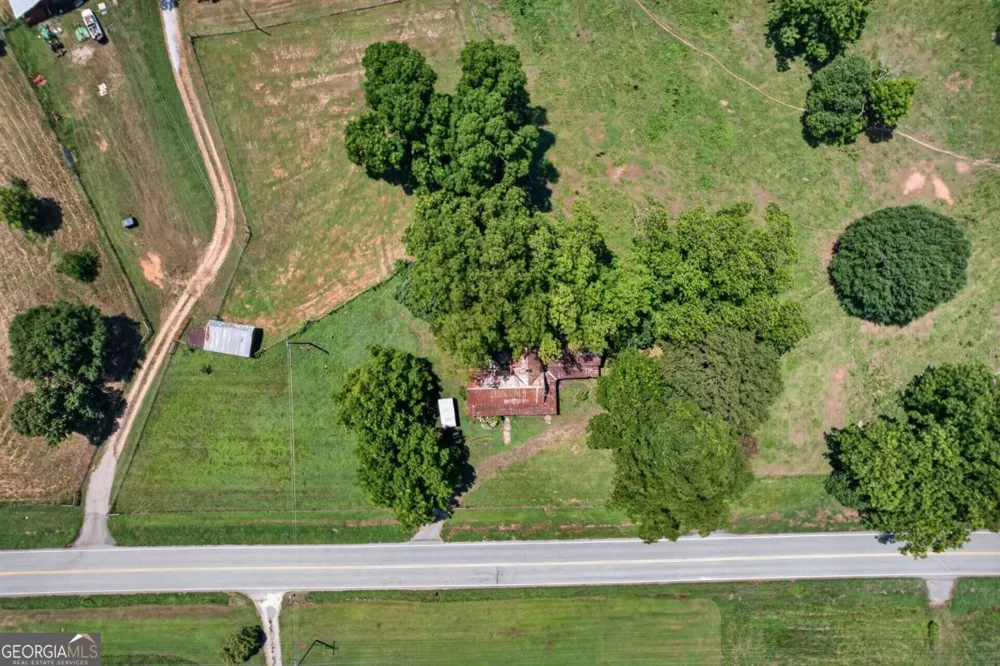 14155 HWY 106 Carnesville, GA 30521