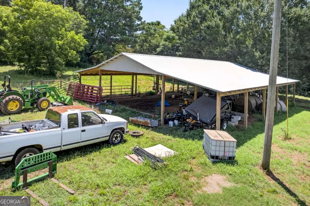 14155 HWY 106 Carnesville, GA 30521