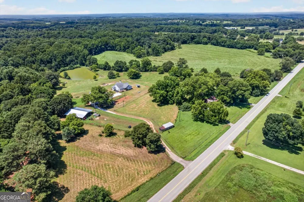 14155 HWY 106 Carnesville, GA 30521