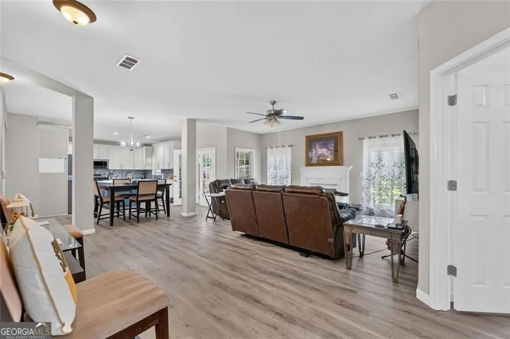 787 King Sword CT SE Mableton, GA 30126
