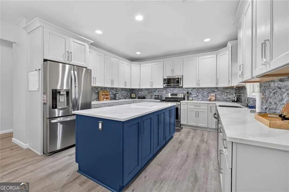 787 King Sword CT SE Mableton, GA 30126