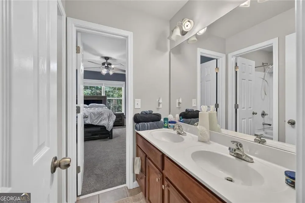 787 King Sword CT SE Mableton, GA 30126