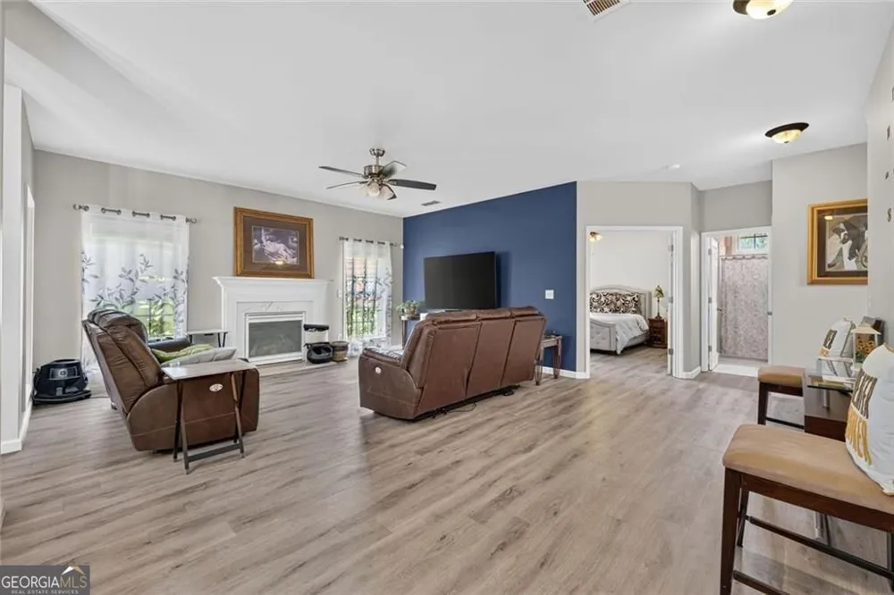 787 King Sword CT SE Mableton, GA 30126