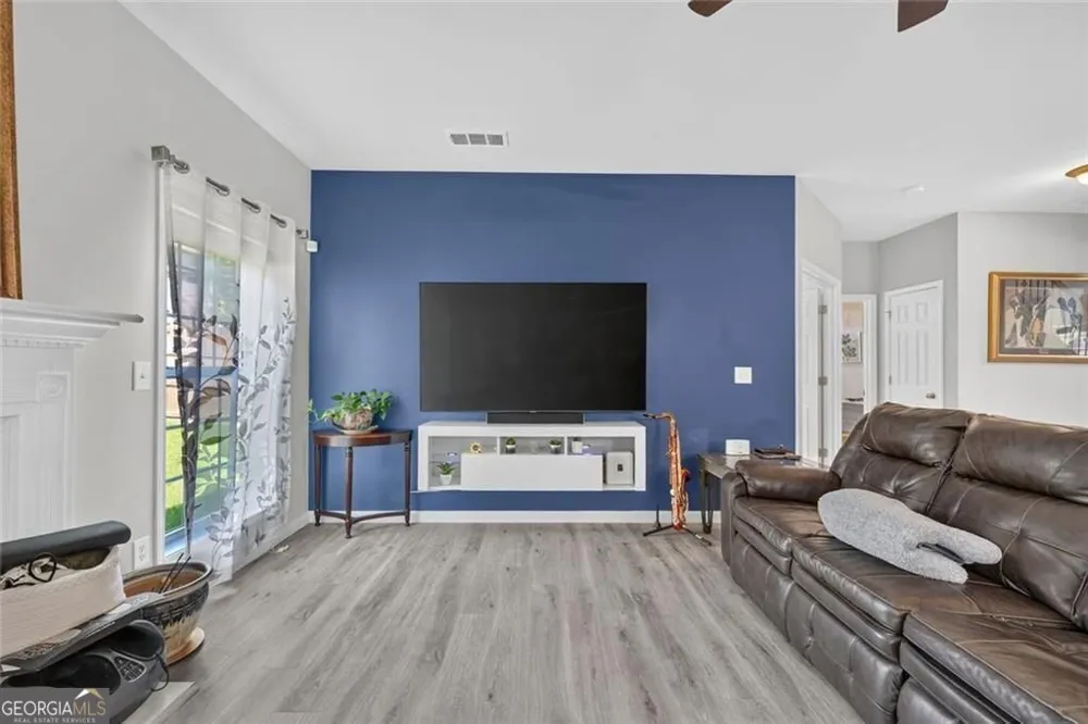 787 King Sword CT SE Mableton, GA 30126