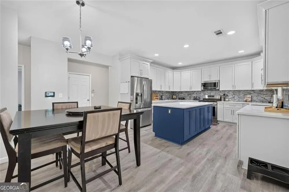 787 King Sword CT SE Mableton, GA 30126