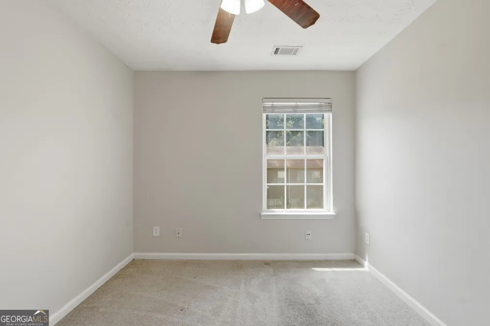 4116 Flat TRL Union City, GA 30291