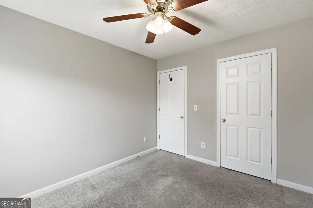 4116 Flat TRL Union City, GA 30291