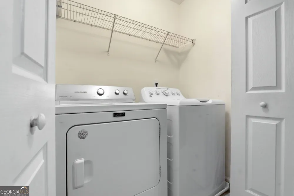 4116 Flat TRL Union City, GA 30291