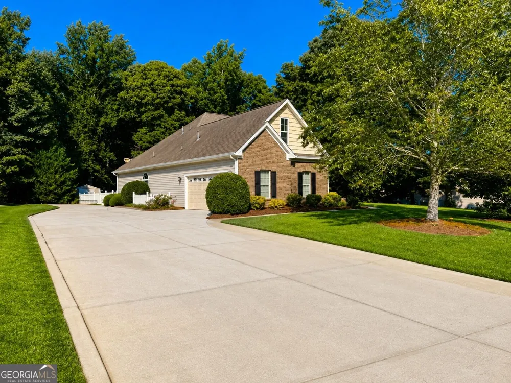 1049 Monticello DR Monroe, GA 30655