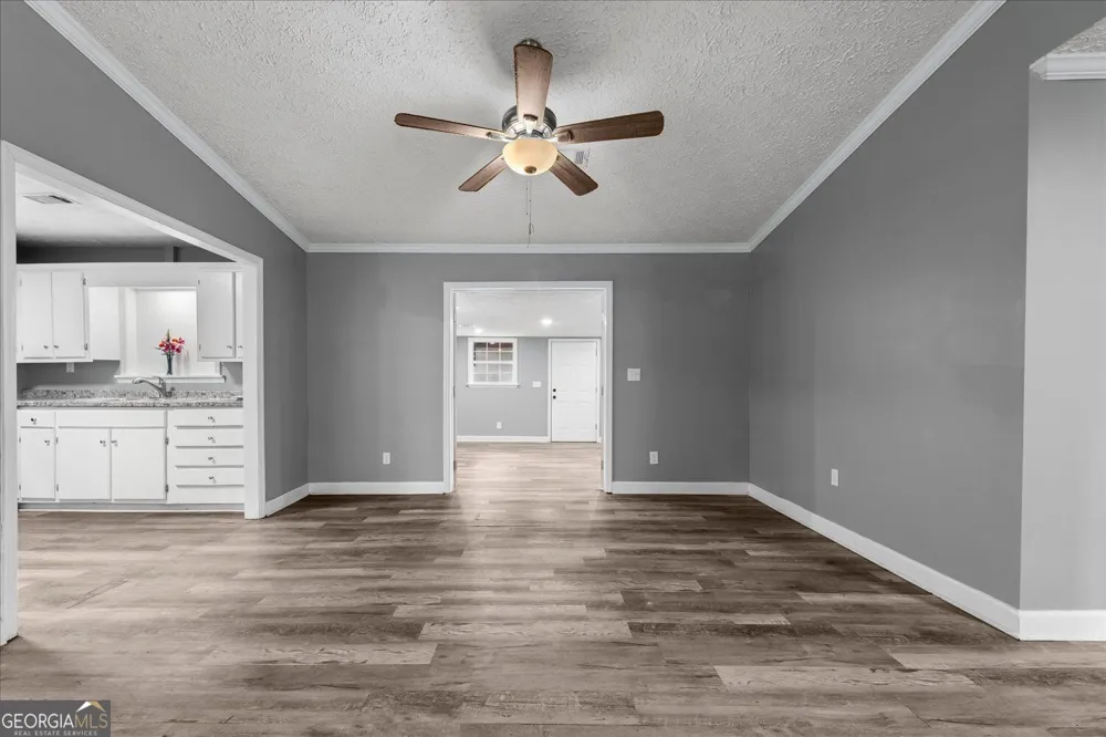 566 Shadowmoor CIR Thomson, GA 30824