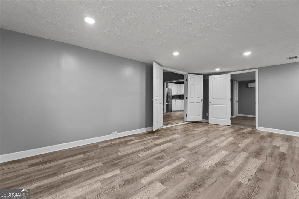 566 Shadowmoor CIR Thomson, GA 30824