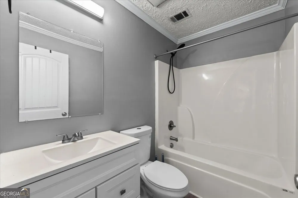 566 Shadowmoor CIR Thomson, GA 30824