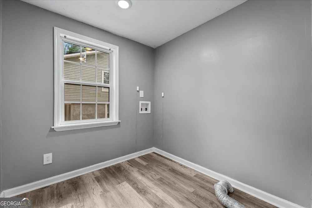 566 Shadowmoor CIR Thomson, GA 30824