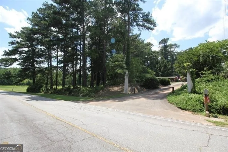 7275 Bishop RD Fairburn, GA 30213