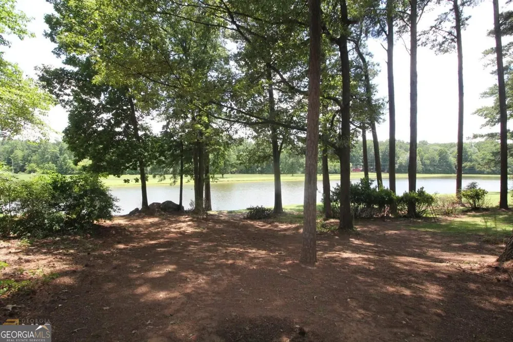 7275 Bishop RD Fairburn, GA 30213