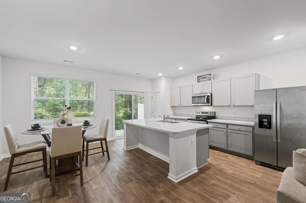 27 Villas Of Garrard DR Savannah, GA 31405