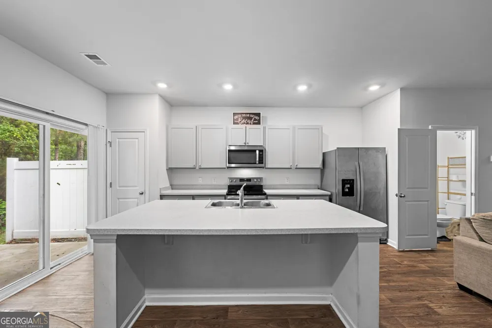 27 Villas Of Garrard DR Savannah, GA 31405