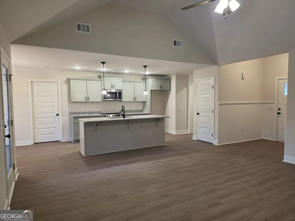2030 Middleground RD Statesboro, GA 30461