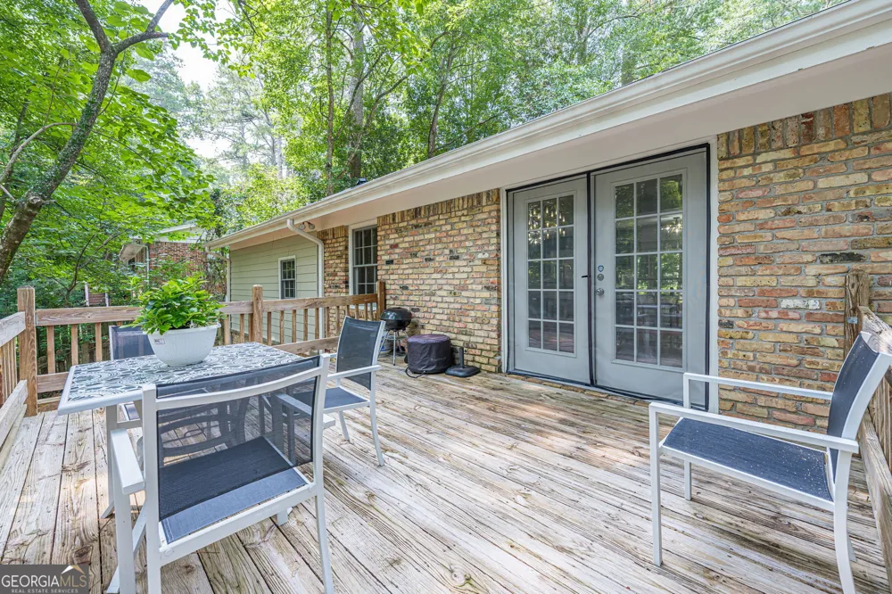 6485 Wright RD Sandy Springs, GA 30328