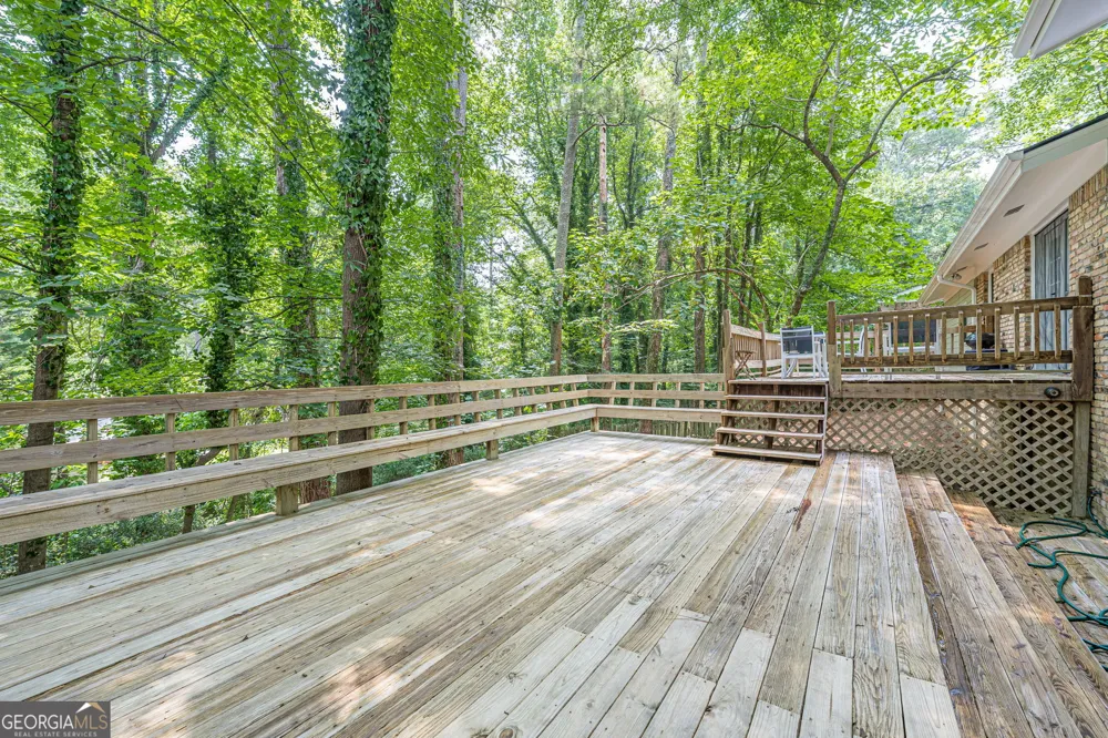 6485 Wright RD Sandy Springs, GA 30328
