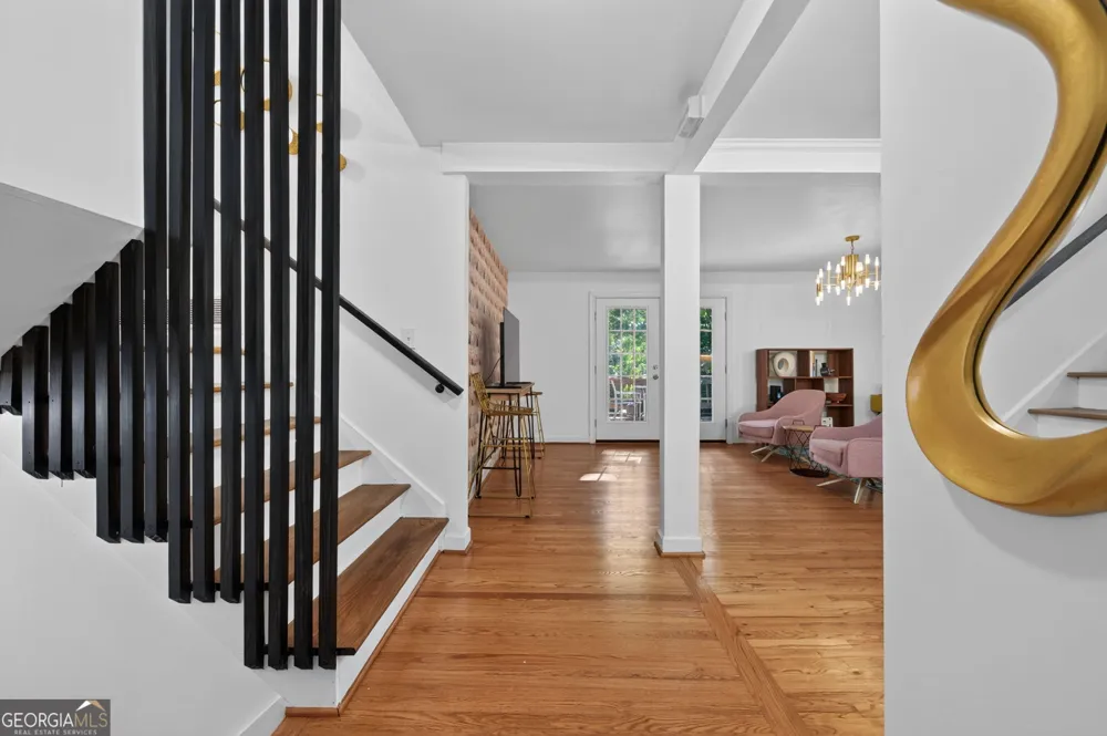 6485 Wright RD Sandy Springs, GA 30328