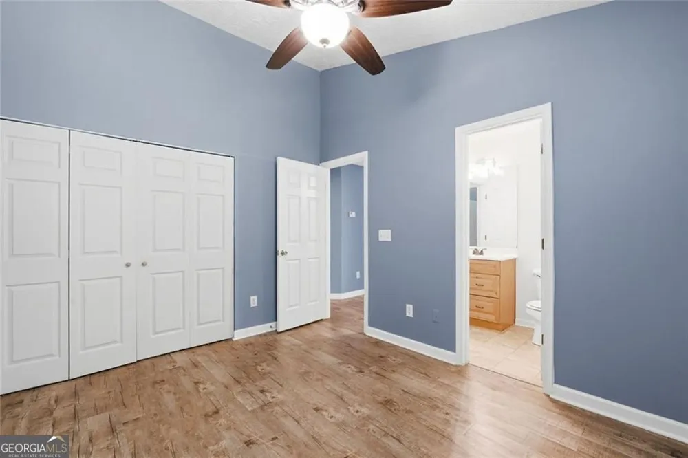 203 Oak Grove LN Acworth, GA 30102