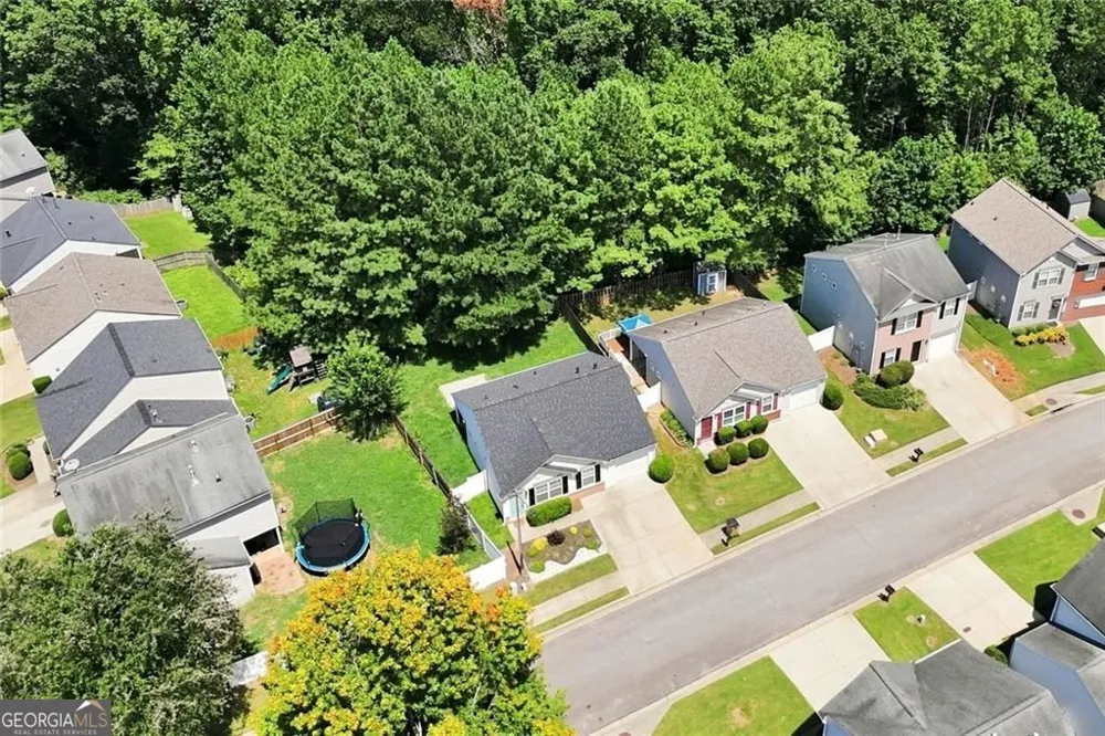 203 Oak Grove LN Acworth, GA 30102
