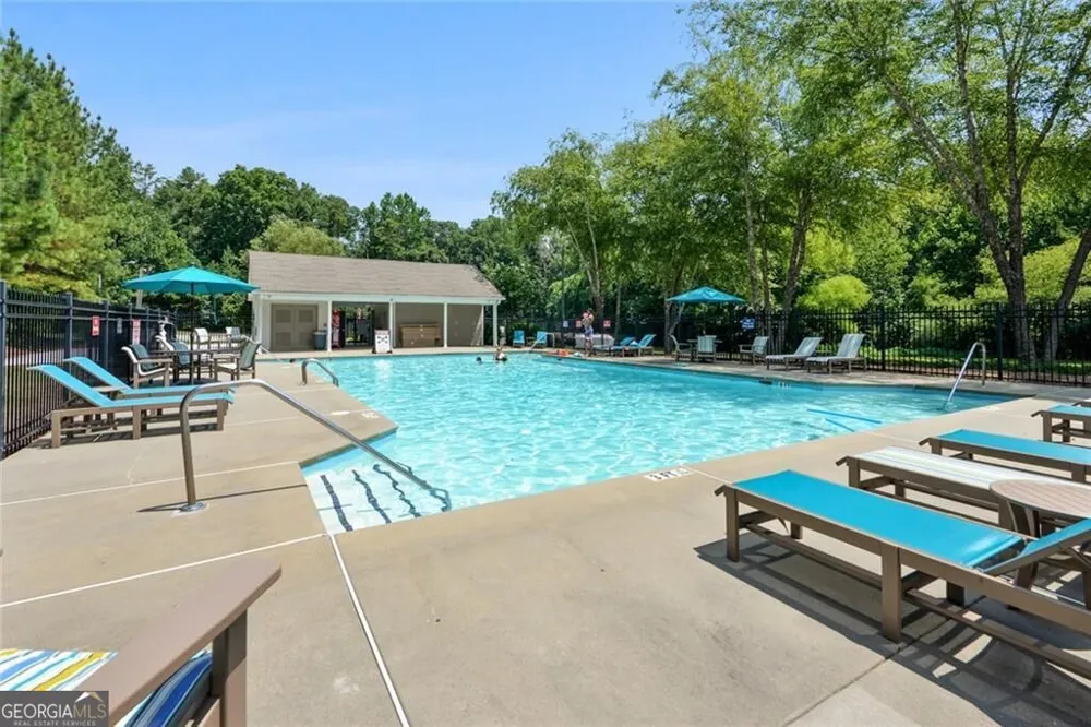 203 Oak Grove LN Acworth, GA 30102