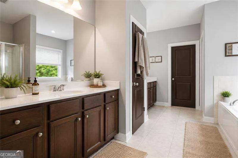 14 Creekview DR SE Cartersville, GA 30120