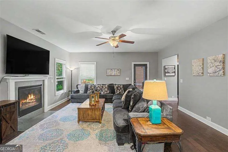 14 Creekview DR SE Cartersville, GA 30120