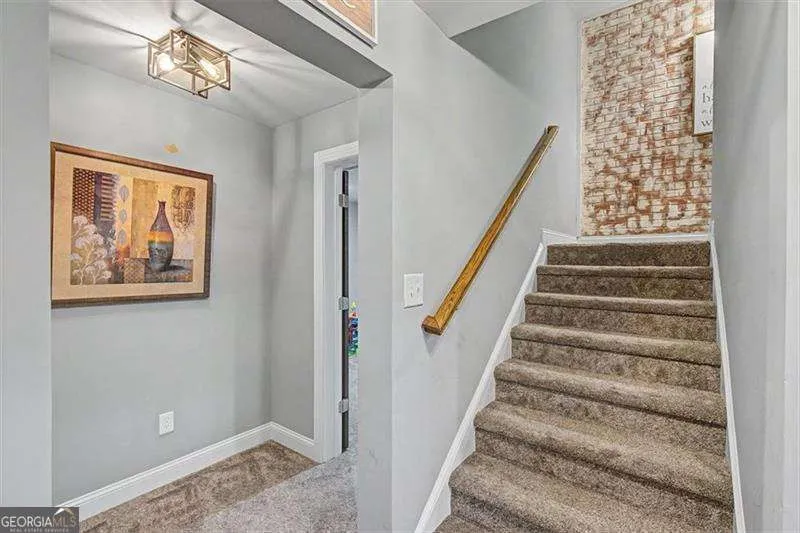 14 Creekview DR SE Cartersville, GA 30120