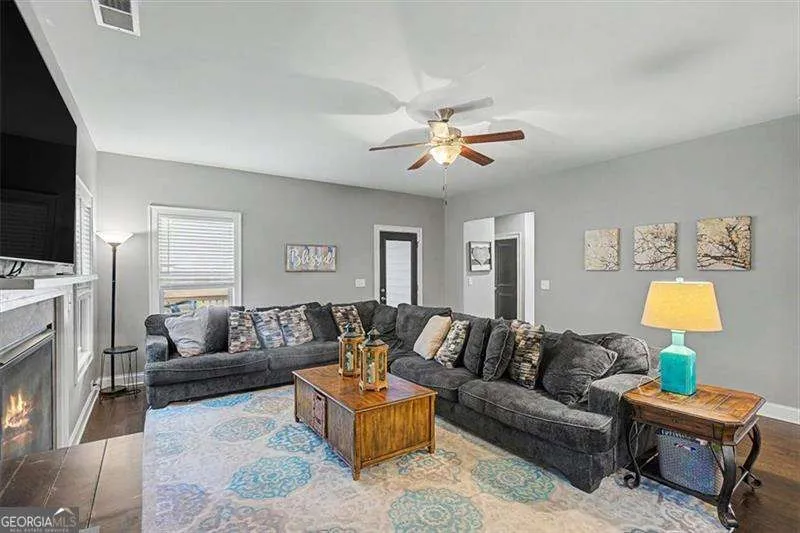 14 Creekview DR SE Cartersville, GA 30120
