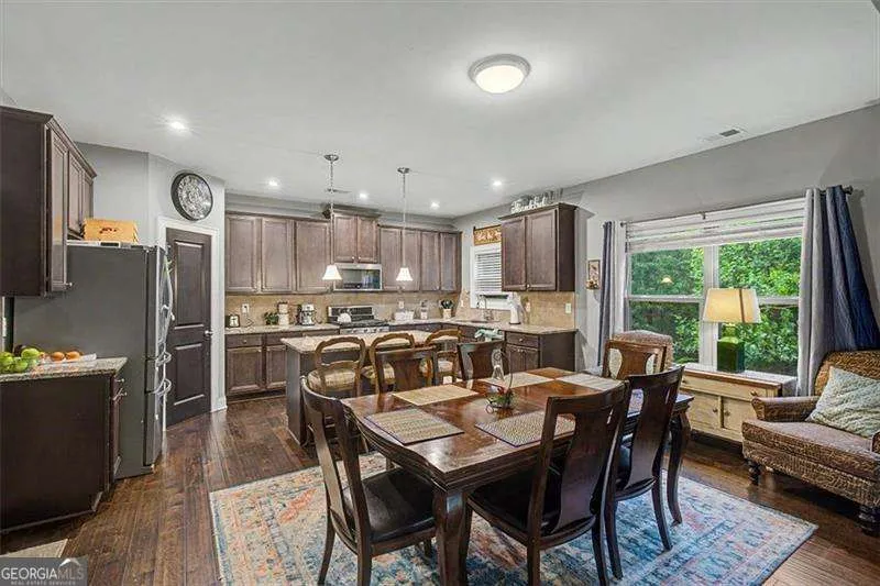 14 Creekview DR SE Cartersville, GA 30120