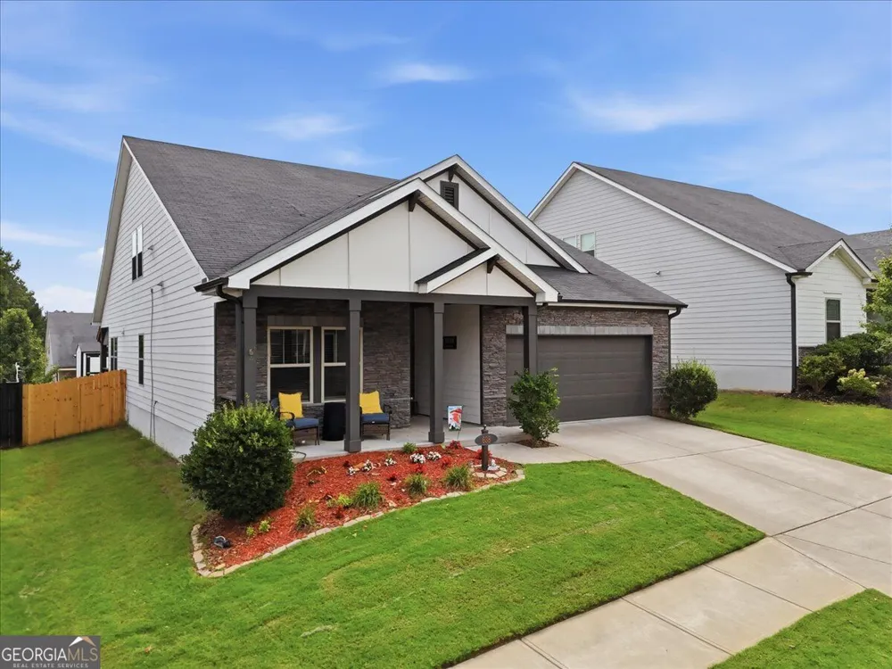 638 Valdosta DR Canton, GA 30114