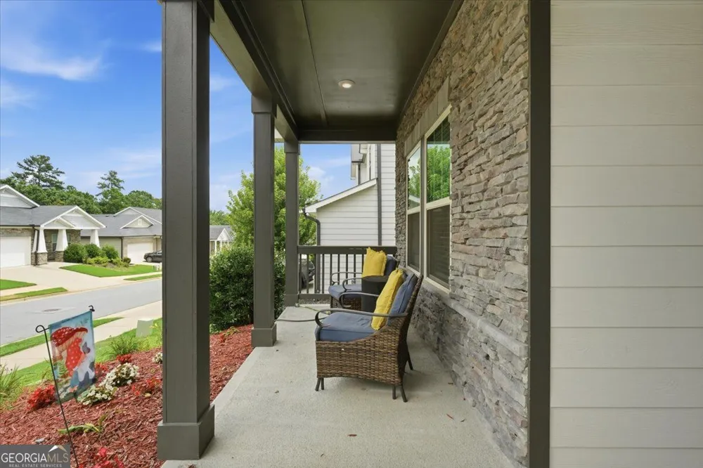 638 Valdosta DR Canton, GA 30114