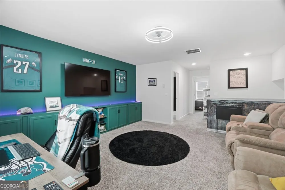 638 Valdosta DR Canton, GA 30114