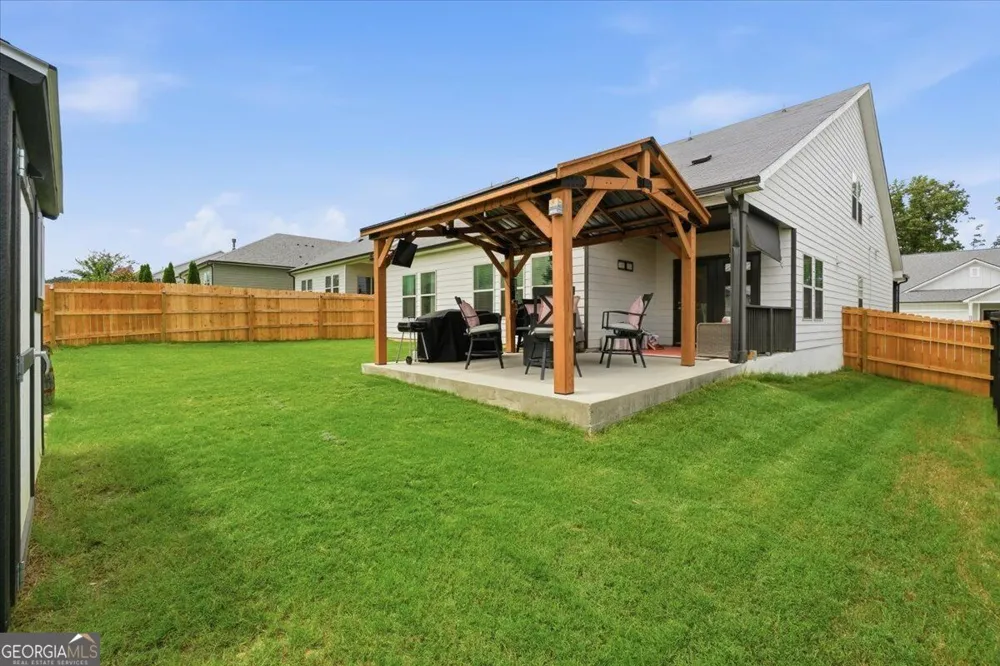 638 Valdosta DR Canton, GA 30114