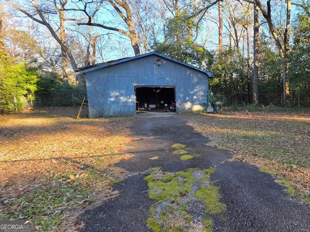 110 Lee ST Centerville, GA 31028