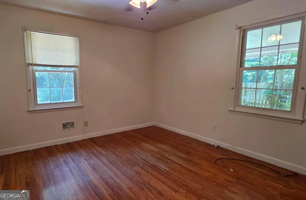 110 Lee ST Centerville, GA 31028