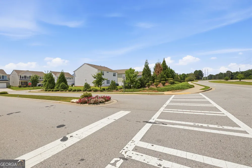 800 Royal Red CT McDonough, GA 30253