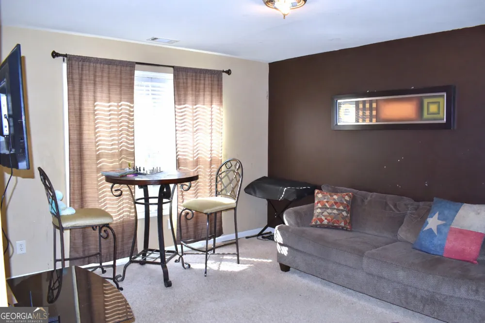 1226 Castleberry DR Buford, GA 30518
