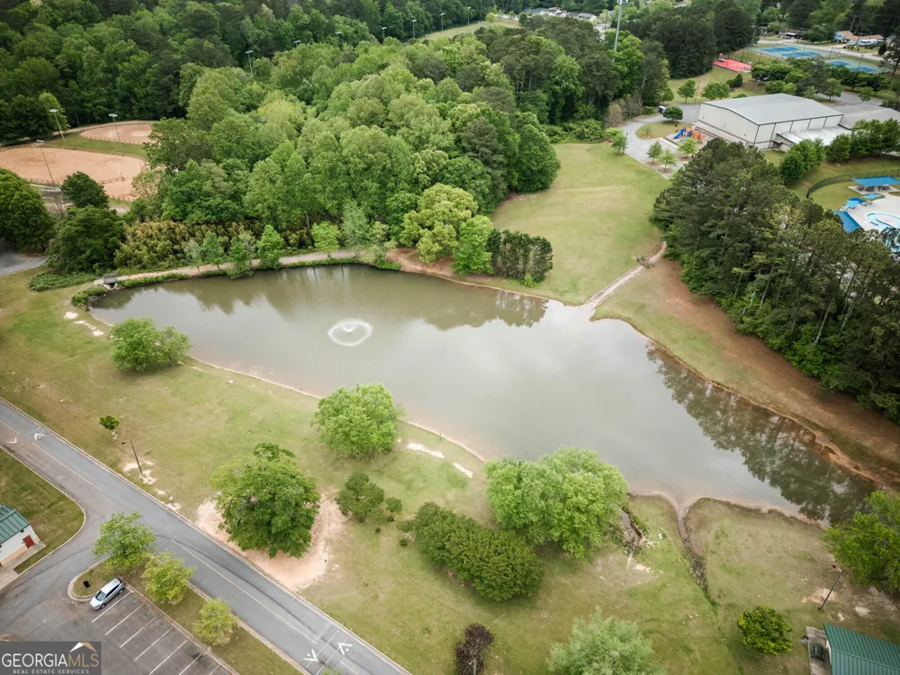 3220 Winding Waters WAY Powder Springs, GA 30127
