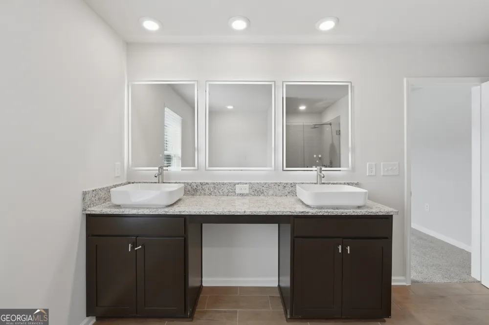 3220 Winding Waters WAY Powder Springs, GA 30127