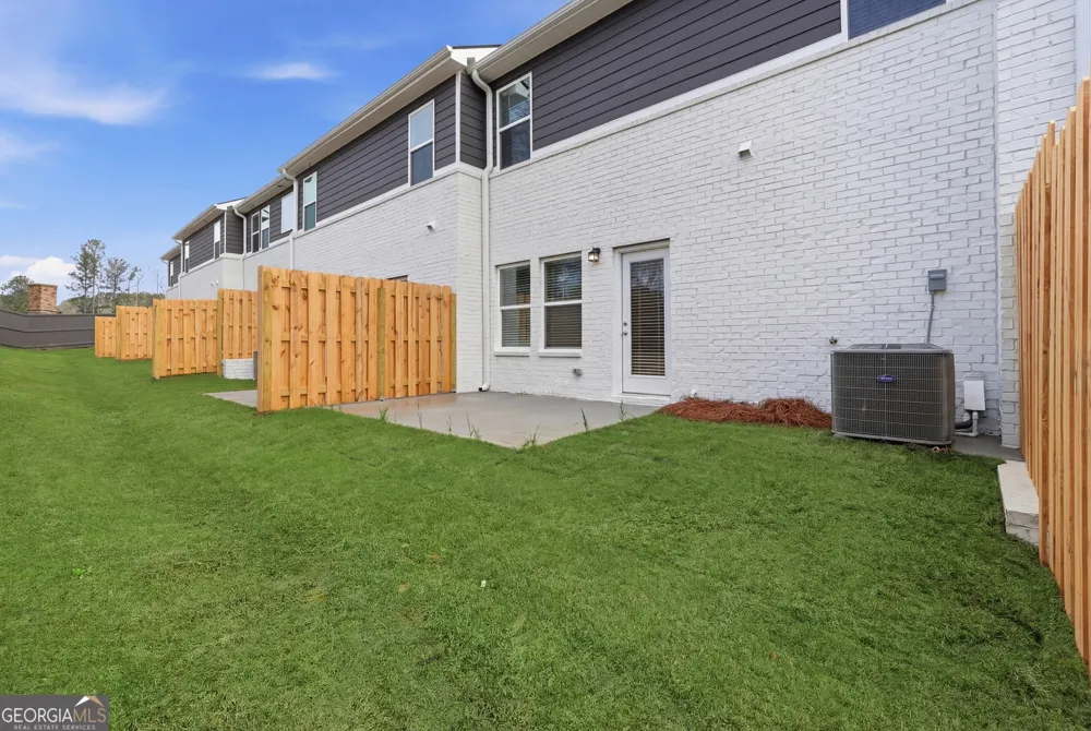3220 Winding Waters WAY Powder Springs, GA 30127