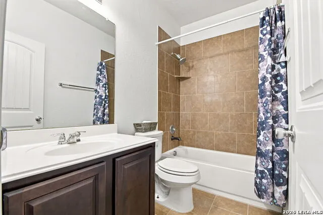 726 GRAY CLOUD DR New Braunfels, TX 78130