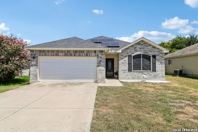 2804 DON HILL LN Taylor, TX 76574